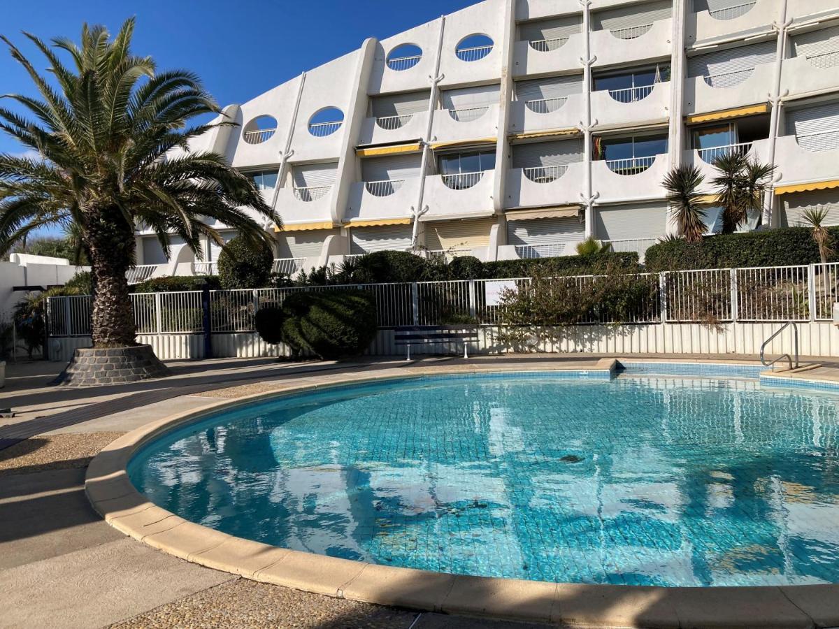 Ancre Bleue***, 1Ere Ligne Plage, Piscine, Clim. La Grande Motte Exteriör bild